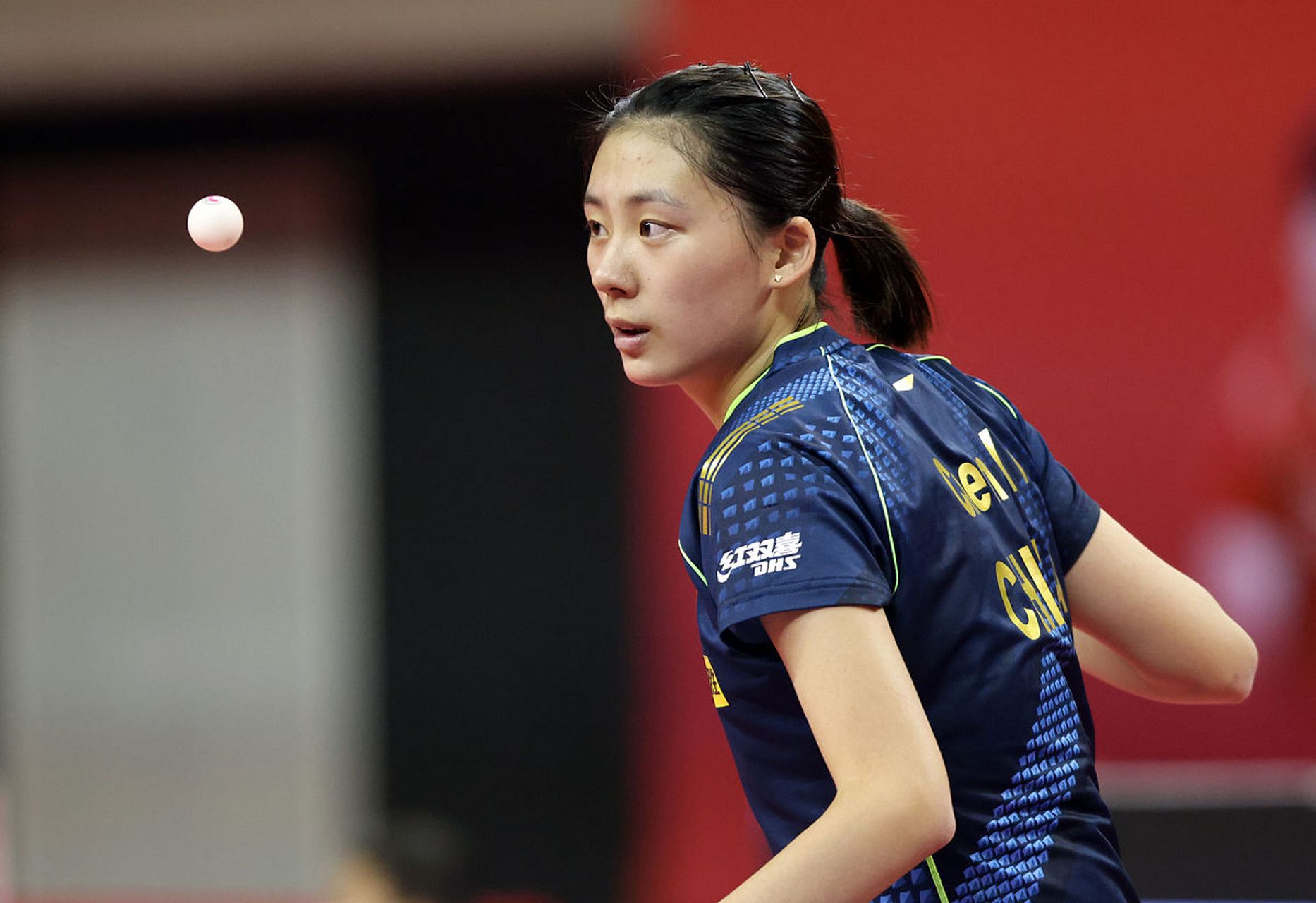 引发了对曼 引发了对曼