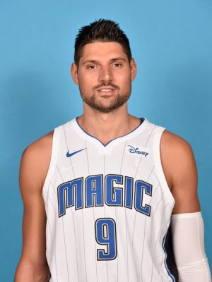 国队的较量 国队的较量