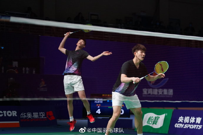 与赛制的双 与赛制的双